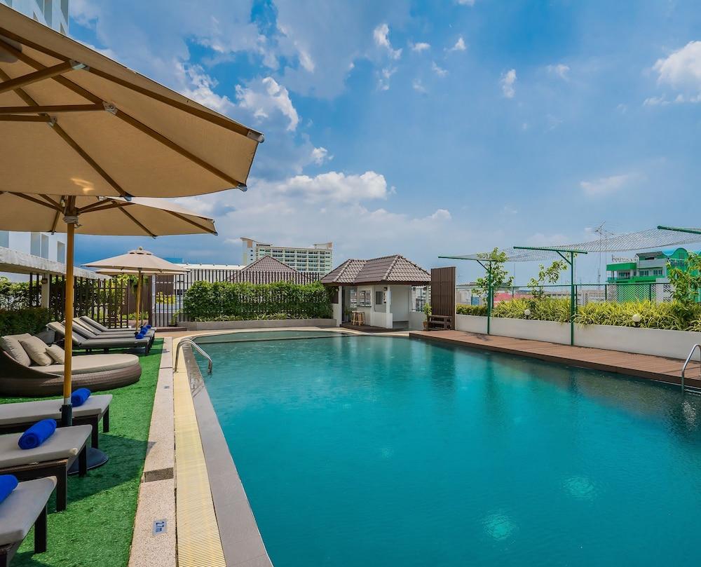 Rattanachol Hotel Çonburi Dış mekan fotoğraf