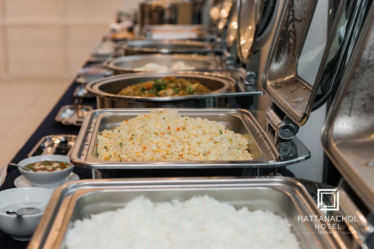 Rattanachol Hotel Çonburi Dış mekan fotoğraf
