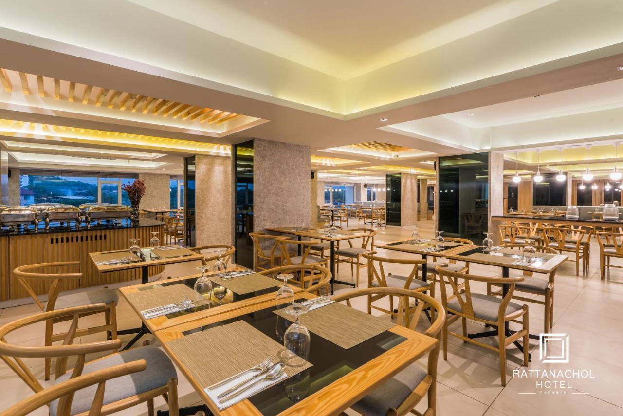Rattanachol Hotel Çonburi Dış mekan fotoğraf